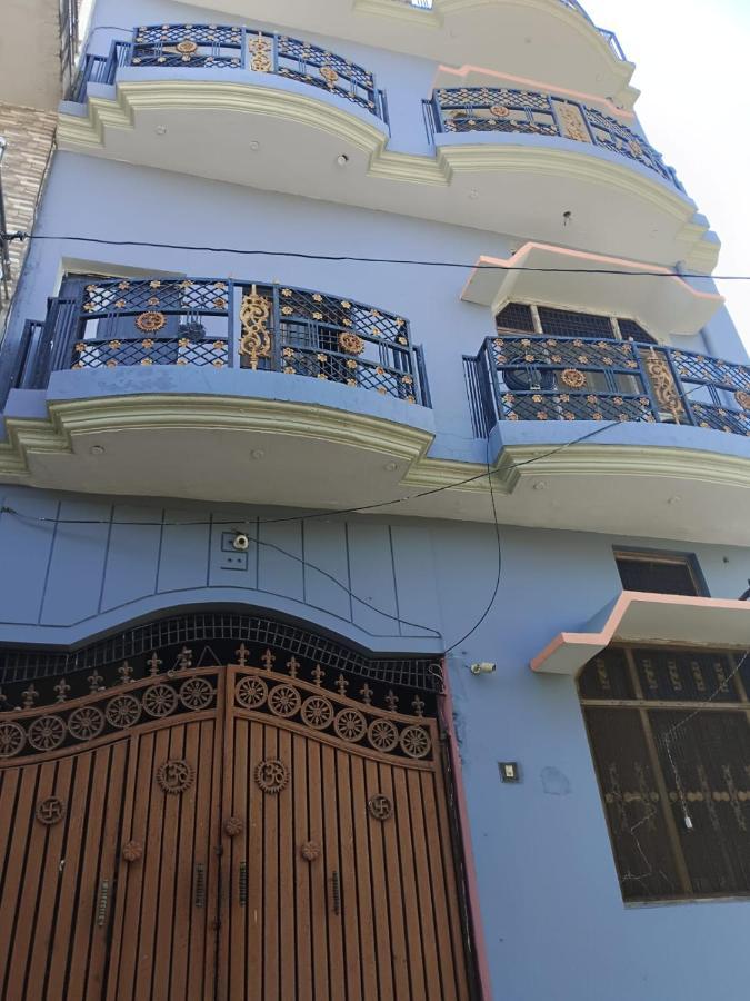 Shri Niwas Homestay Ayodhya Eksteriør bilde